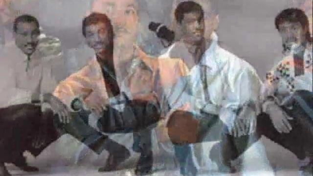 The Mac Band - I Belong To You смотреть онлайн