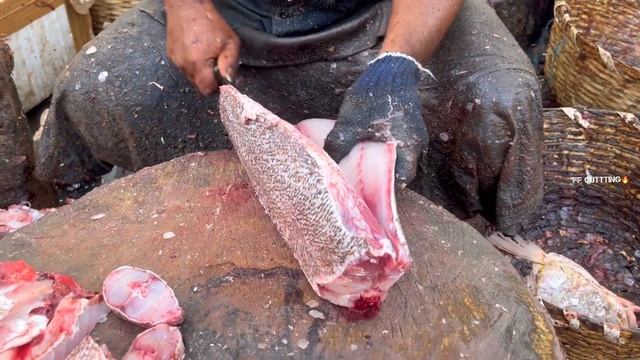 KASIMEDU 🔥 MR GOVINDH | BIG DIAMOND TREVALLY FISH CUTTING VIDEO | IN KASIMEDU | FF CUTTING 🔪 смотреть онлайн