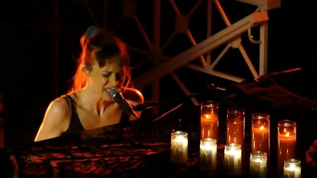Fiona Apple - New Song2 @ Historic Synagogue Washington DC March 2012 смотреть онлайн