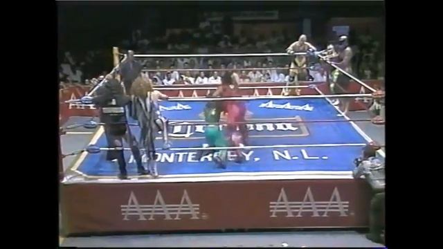 Konnan/Rey Misterio Jr/Tinieblas Jr/Venum vs J Estrada/Heavy Metal/Picudo/Super Crazy (AAA 9/2/96) смотреть онлайн