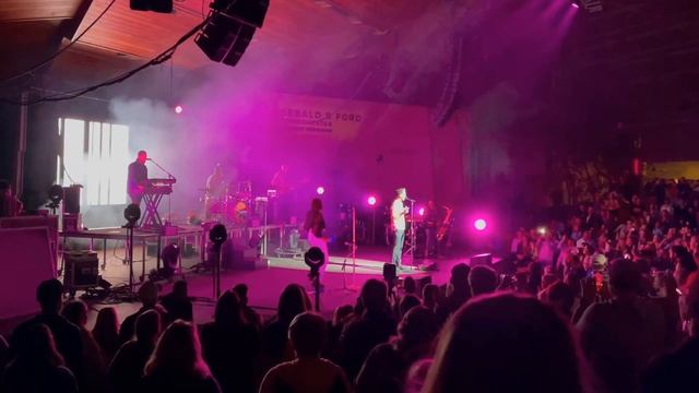 Fitz and The Tantrums - The Walker [Live] in 4K (2022) - Vail, CO смотреть онлайн