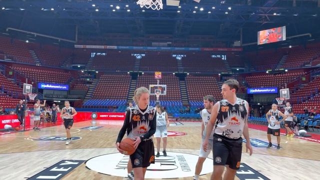 SPARTANI BASKIN OPERA vs SANGA MILANO - 1a OLIMPIA BASKIN CHALLENGE - 4’ quarto смотреть онлайн