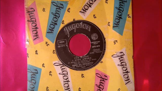 IVO ROBIĆ - I sing amore,Jesen na Zrinjevcu смотреть онлайн