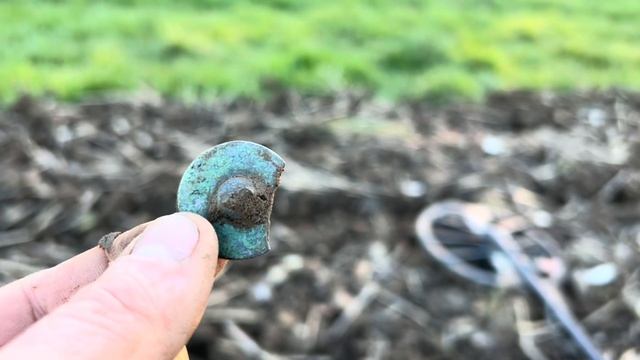 #E053 | Was this the BEST 2 Hours of Metal Detecting I’ve EVER Had? #silver #coin смотреть онлайн