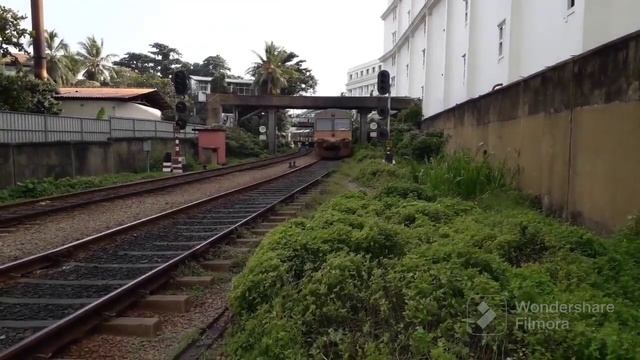 S8 Class DMUs: The Heartbeat of Sri Lanka's Rail Network | trains vlog 030 смотреть онлайн