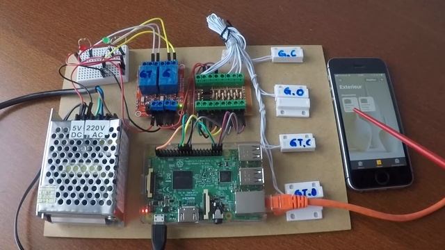 Présentation Apple Home Ouverture de porte de garage et portail (Raspberry Pi Homebridge) смотреть онлайн