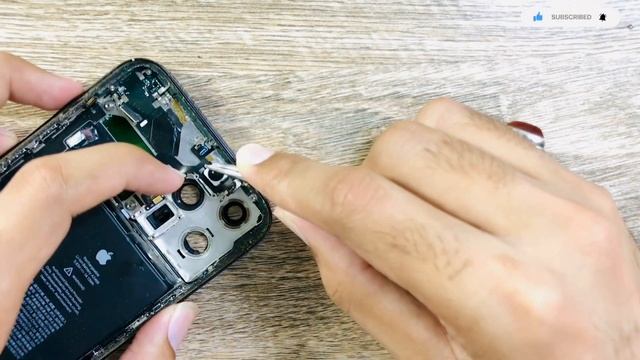 iPhone 12 Pro Max Flashlight Replacement | How To Fix Flashlight Not Working On iPhone смотреть онлайн