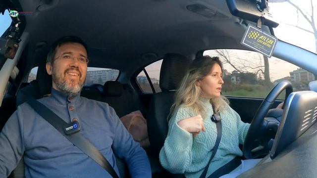 Bir Kadının Gözünden Akıllı Debriyaj Sistemi Nasıl? Fiat Egea Aracını Test Ediyoruz. смотреть онлайн