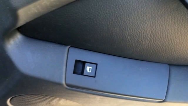 How to Remove the Passenger (Right) Window Switch on E53 BMW X5 смотреть онлайн