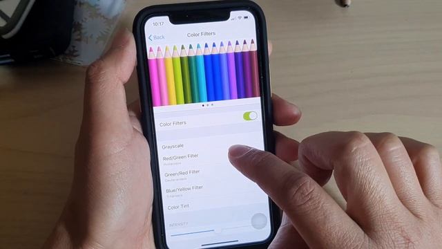 Fix Yellow / Red / Blue Color Tint on iPhone Screen | ios 13 смотреть онлайн