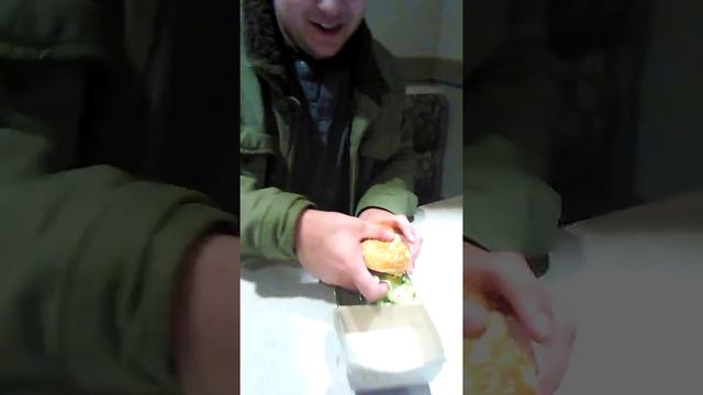 Big Mac Facial on Hot Teen Virgin смотреть онлайн