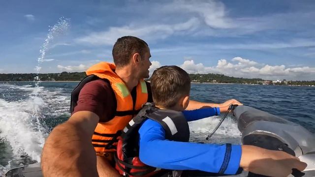 #6 ЗАПОЛЗЛА ЗМЕЯ в дом ЭТО ЖЕСТЬ. День Рождения Артёма ЛУЧШИЙ ПОДАРОК. ОЙ ЧТО КУПИЛИ СОСЕДИ ПРОБУЕМ смотреть онлайн