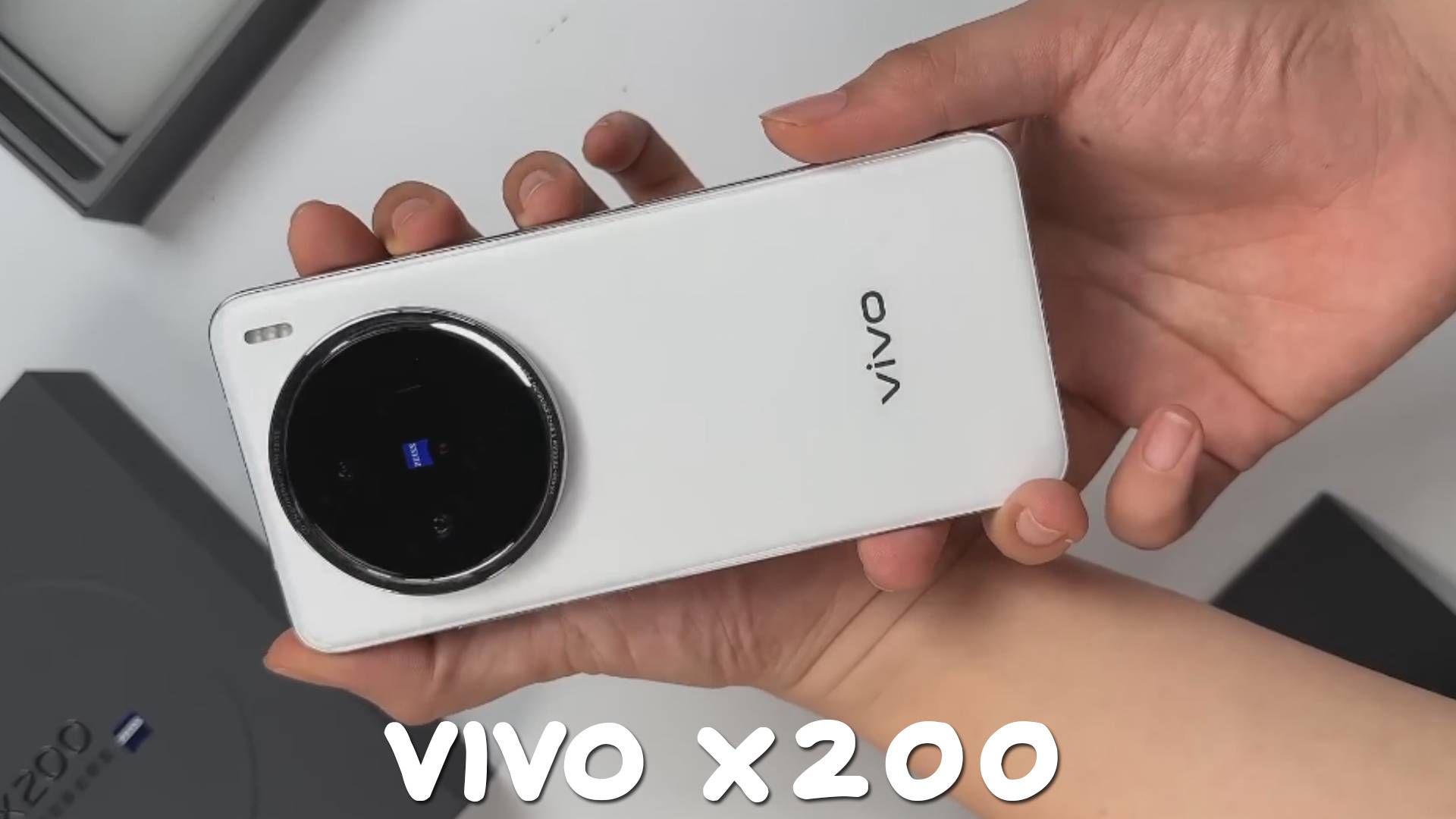 Vivo X200 первый обзор на русском