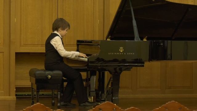 Мошковский Этюд соль минор оп72n2 Maxim Tereshchenko(11yo), Moszkowski Etude op. 72 №2 g moll смотреть онлайн