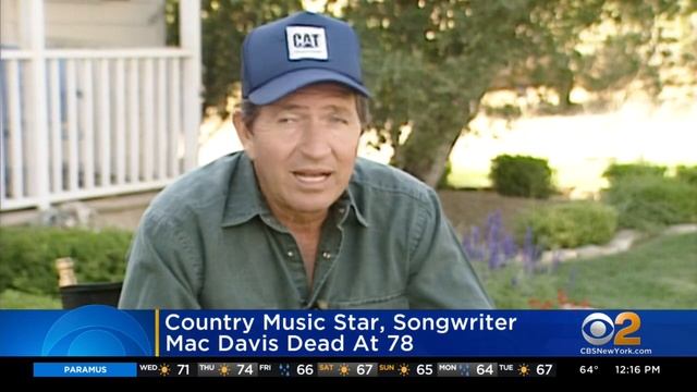 Country Songwriter Mac Davis Dies смотреть онлайн