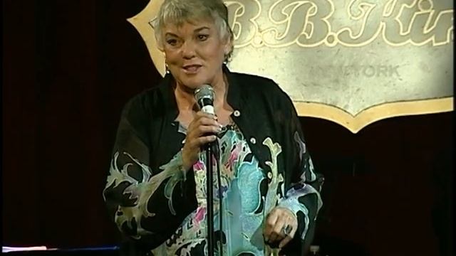 Tyne Daly - 2009 MAC Awards - Crayola Doesn't Make a Color for your Eyes смотреть онлайн