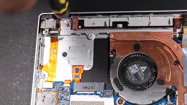 Replace the Audio Jack and Power Button | HP Elite x2 1012 G2 and 1013 G3 Tablet | HP Support смотреть онлайн