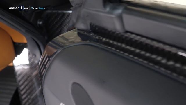 Alfa 4C Mole, guidata per la prima volta смотреть онлайн