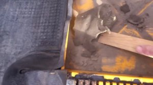 Volkswagen Transporter T3. Снимаем водительское сиденье.