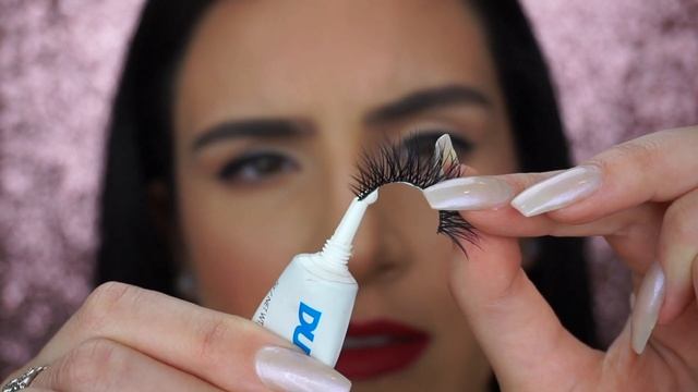 How to Apply False Lashes Tips & Tricks for Beginners | Gray Tracy смотреть онлайн