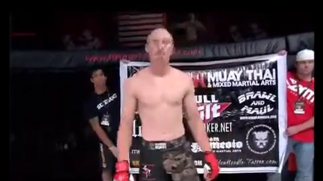 Martial Combat 9 Fight 2 Chris Moore Vs Wiktor Svennson смотреть онлайн