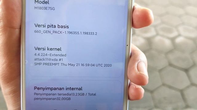 MiuiMix MMX 2.2.0 Miui 12 Android 10 Xiaomi Redmi Note 5 Pro смотреть онлайн