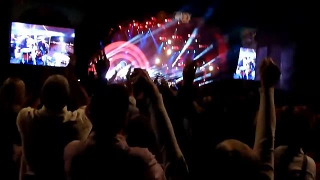 . Jeff Lynn's ELO Live Hyde Park September 14th 2014 Don't Bring Me Down Turn To Stone смотреть онлайн