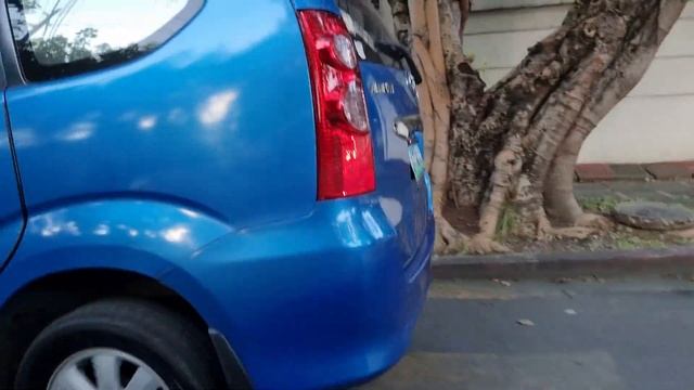 The Toyota Avanza is the most practical AUV in existence смотреть онлайн