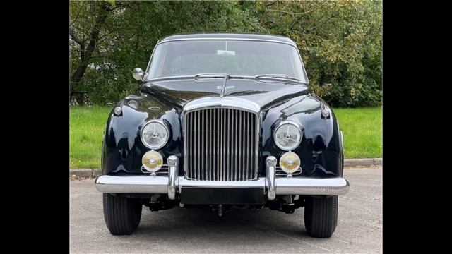 1962 Bentley S2 Continental H.J.Mulliner Two Door Sports Saloon - £255,000.00 смотреть онлайн