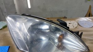 покрытие фар лаком