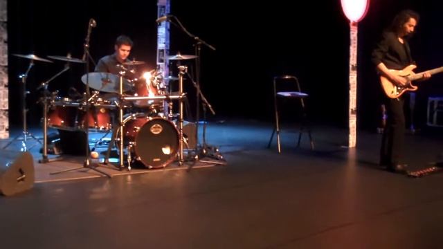 FIFTY YTFIF Het vieren van verdriet - Ton Hendriks Richard Severijns смотреть онлайн