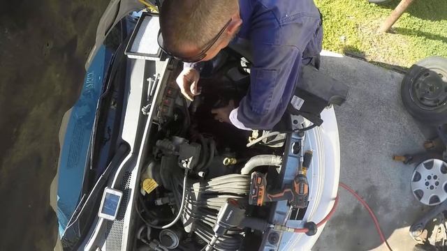 Transmission Mount Replacement - 2008 Chrysler PT Cruiser 2.4 L Non-Turbo