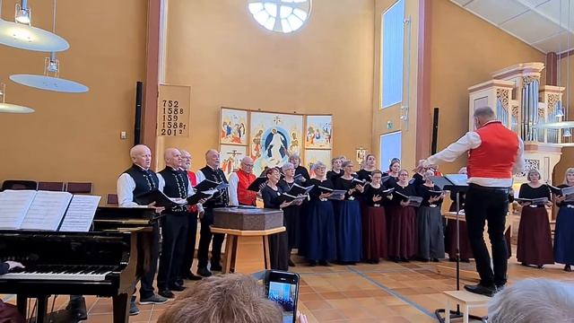 Jerusalem - Kórið i Christianskirkjan смотреть онлайн