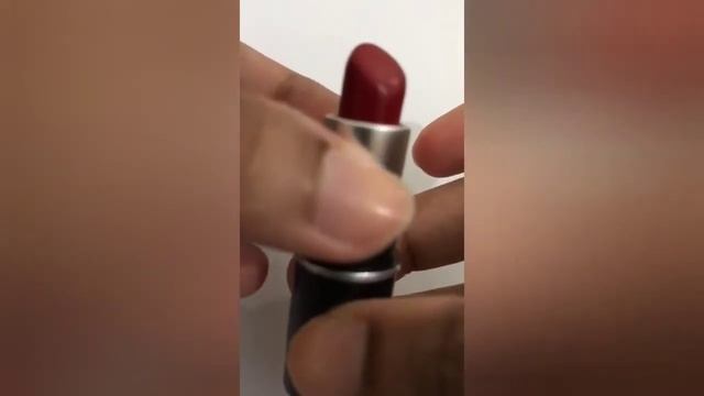 MAC MINI Matte Lipstick Swatches & Review in Sinhala - MEHR & RUBY WOO | 2 Shades смотреть онлайн