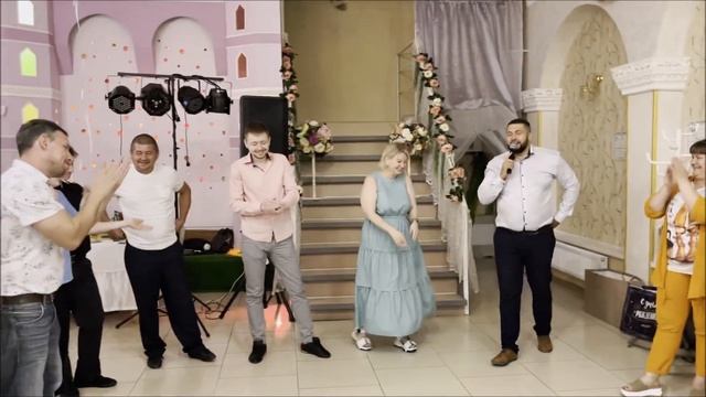 Свадебная драка на свадьбе в батле. РЖАКА ДО СЛЁЗ