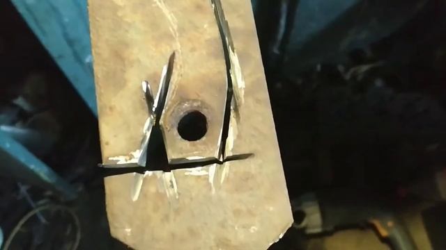 ОТОРВАЛО ПОДУШКУ Chery Amulet