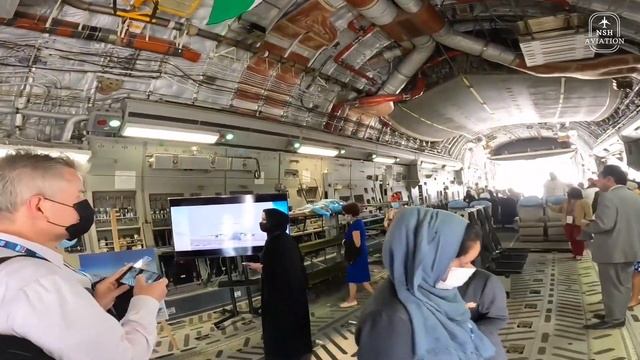 United Arab Emirates (UAE) Boeing C17A Globemaster | Dubai Air Show смотреть онлайн