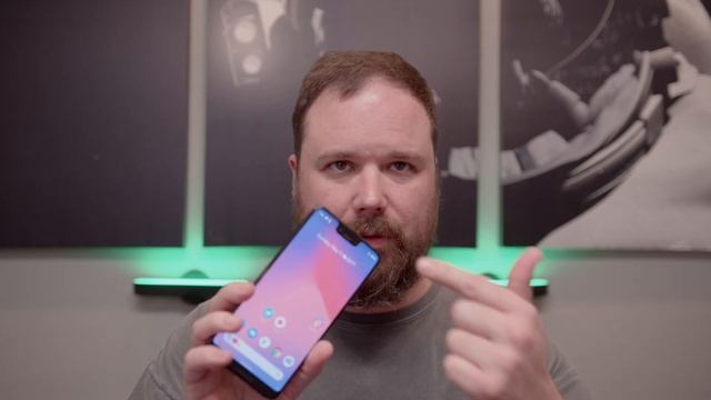 Google Pixel 3 XL in 2021! Scratch and Dent Edition 😅 смотреть онлайн