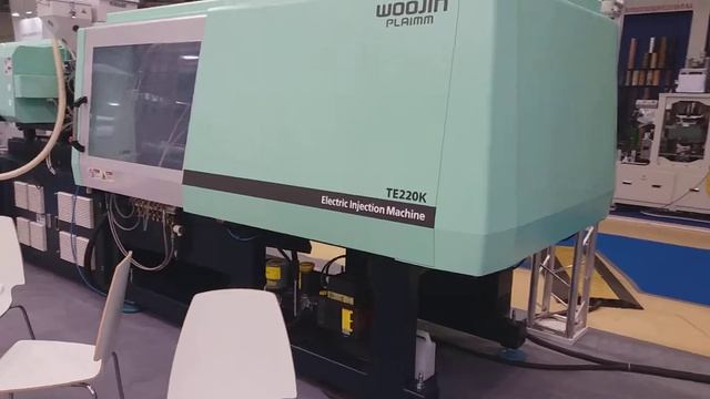 Woojin Plaimm Интерпластика 2018 "TE220K" смотреть онлайн