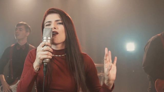 Aléxia & Cherry Bomb Band - Back to Black (Amy Winehouse) | Rock Version смотреть онлайн