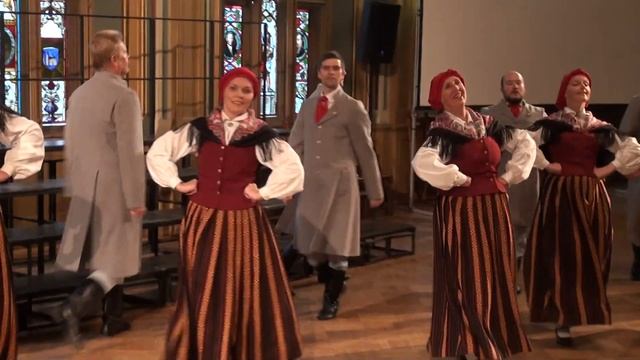 00220 VPDK "Rēvele" jauktā kora "Skaņupe" 70 gadu jubilejas koncertā "Pa sapņu straumēm". смотреть онлайн