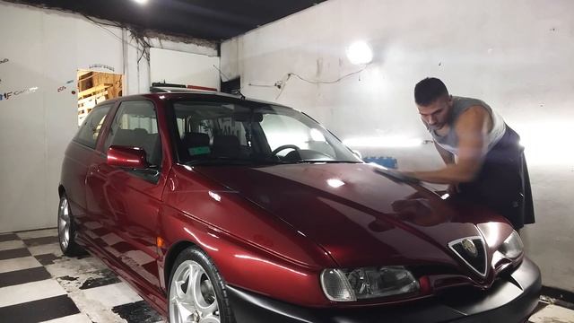 Alfa romeo 145 quadrifoglio cera liquida parte 2 смотреть онлайн