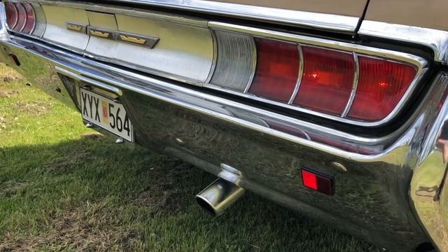 1965 Chrysler New Yorker смотреть онлайн