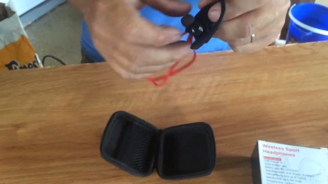 TOTU BT-2 Bluetooth Headphones смотреть онлайн