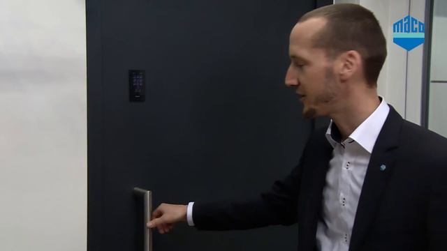 Vollmotorisches Türschloss mit MACO openDoor смотреть онлайн