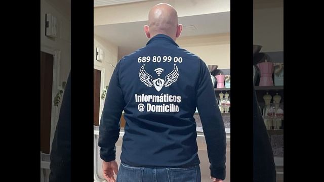 Informáticos @ Domicilio смотреть онлайн