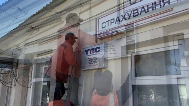 В Васильевском муниципальном округе демонтируют вывески на иностранных языках смотреть онлайн