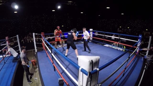 Ultra White Collar Boxing | Leeds Ring 2 | Callum Thomas VS Carlton Brook смотреть онлайн