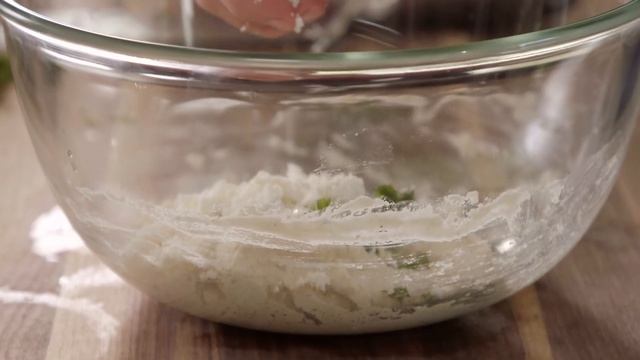 Pati Jinich - Pinto Bean Soup with Masa Dumplings AKA "Belly Button Soup" смотреть онлайн