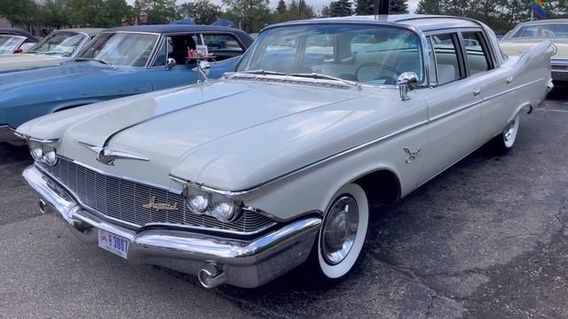 Walkaround of a Beautiful and Rare 1960 Imperial Crown Sedan смотреть онлайн
